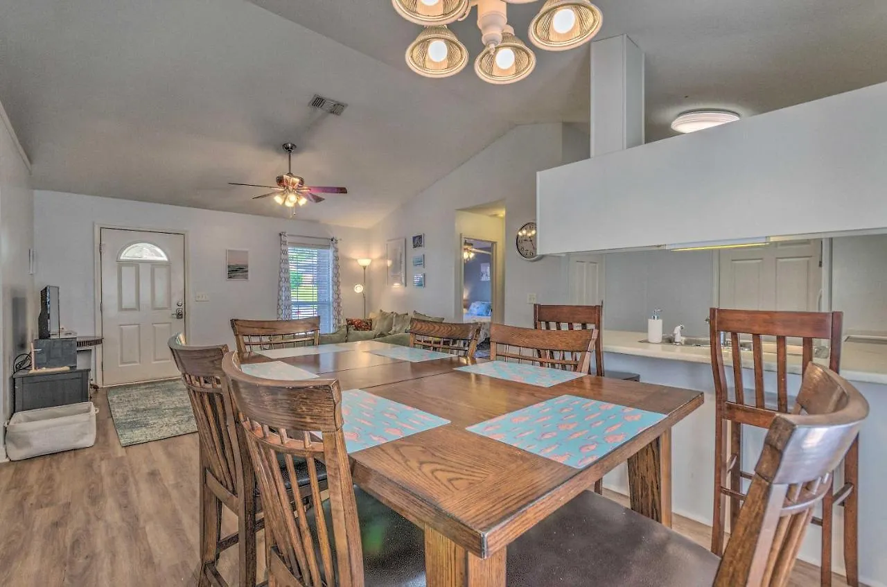 Home 10 Mi To Downtown Pensacola Pets Welcome! 0*,  United States