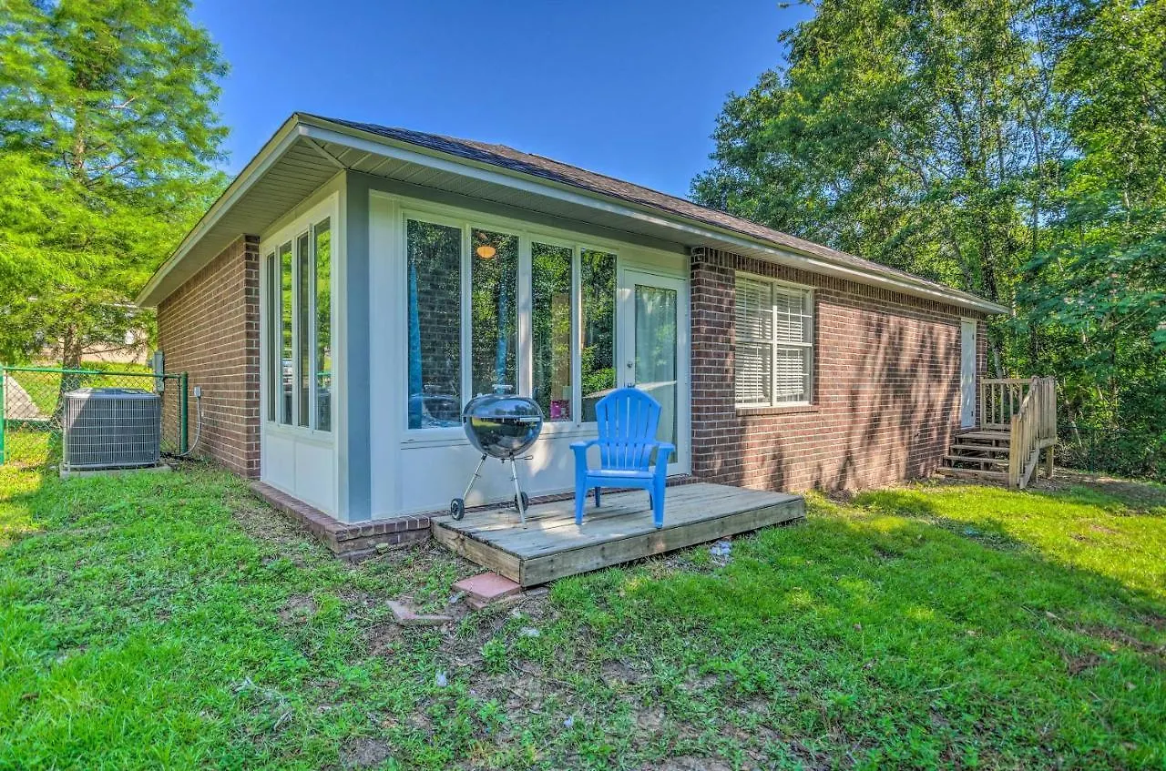 Home 10 Mi To Downtown Pensacola Pets Welcome! Holiday home
