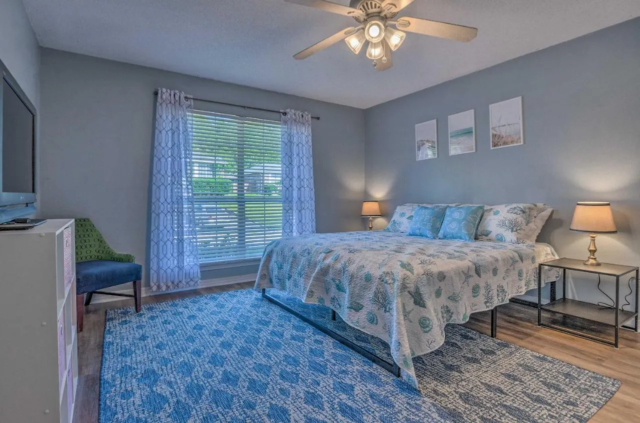 Home 10 Mi To Downtown Pensacola Pets Welcome!