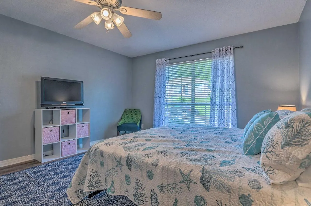 Home 10 Mi To Downtown Pensacola Pets Welcome! 0*,  United States