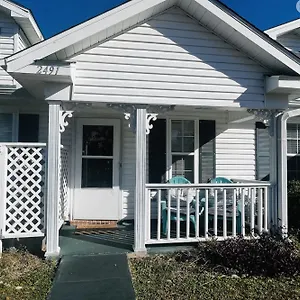 Charming 2 Bdr 1 Bath Fenced Byard N Pet Friendly Close To Bases Pensacola